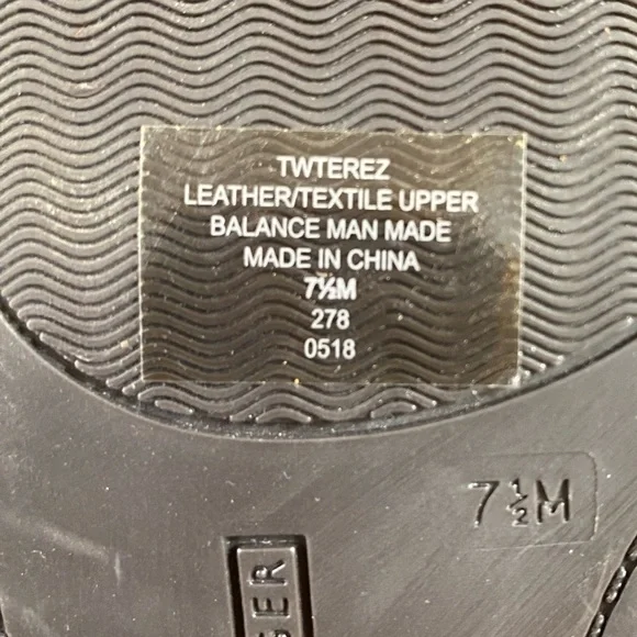 Tommy Hilfiger “terez” size 7.5 zip ankle bootie, beautiful chocolate brown NWOB - Picture 15 of 15